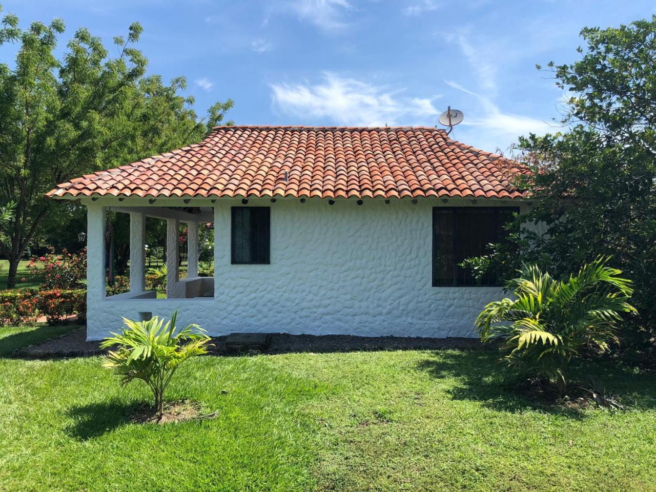 Hotel Campestre Arboretto Villavicencio Exterior photo